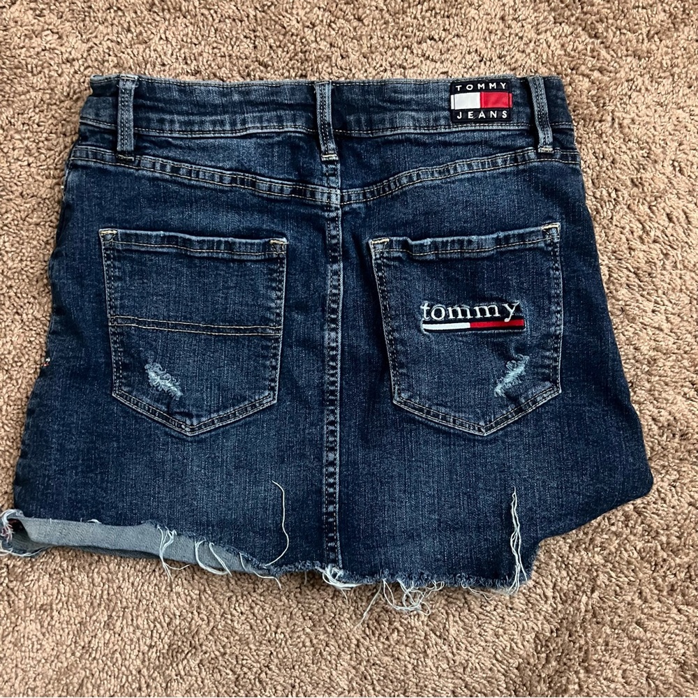 VINTAGE Tommy Hilfiger Denim Mini Skirt!